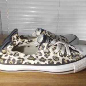 Converse Shoreline Women 6.5 Slip On Shoes